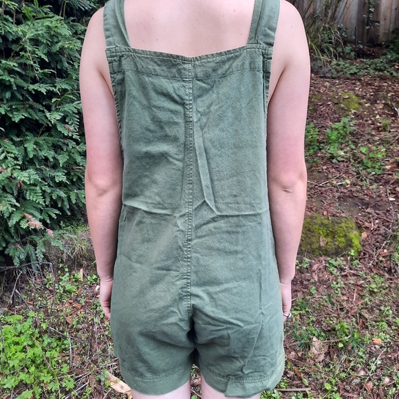 Green Summer Jumper - Picture 3 of 5